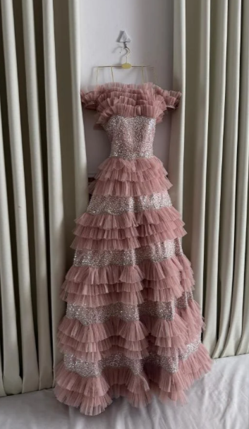 Chic A Line Strapless Tiered Tulle Sequin Beaded Without Sleeves Long Prom Dress, Evening Dress