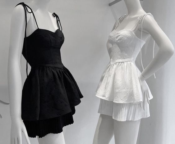 Vintage A line Straps Sleeveless Lace Mini Homecoming Dress