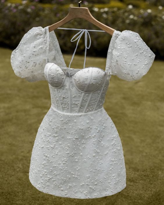 Elegant A Line Sweetheart Lace White Homecoming Dress Birthday Outfits