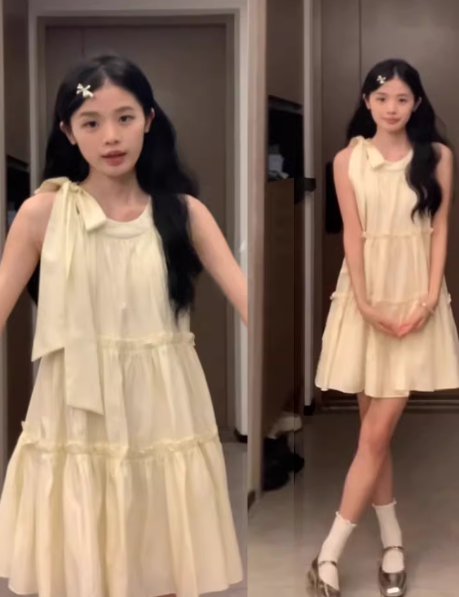 French-style sleeveless halter neck sweet princess short dress