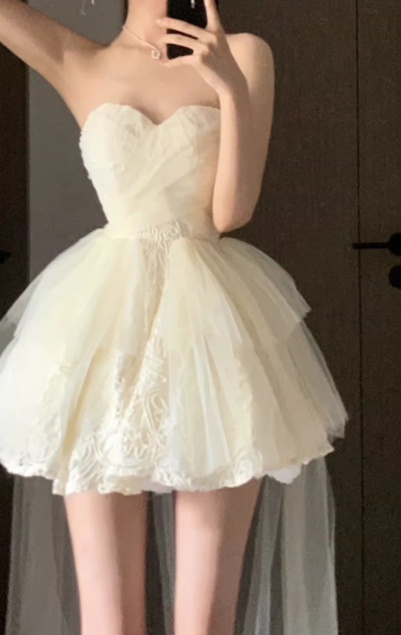 Pretty and Classy New Summer Short Dress