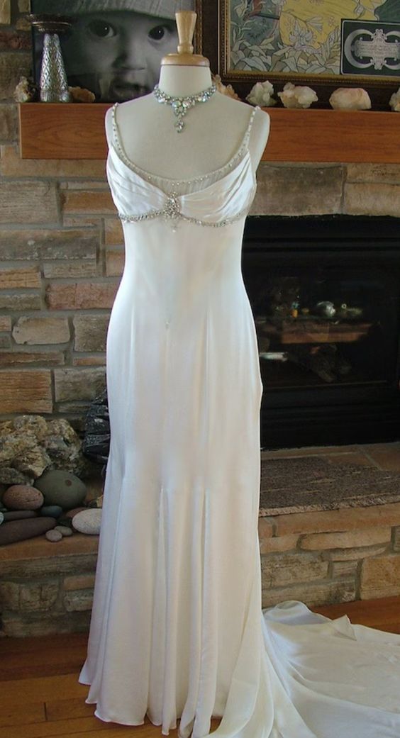 Vintage White Mermaid Straps Sequin Long Wedding Dresses