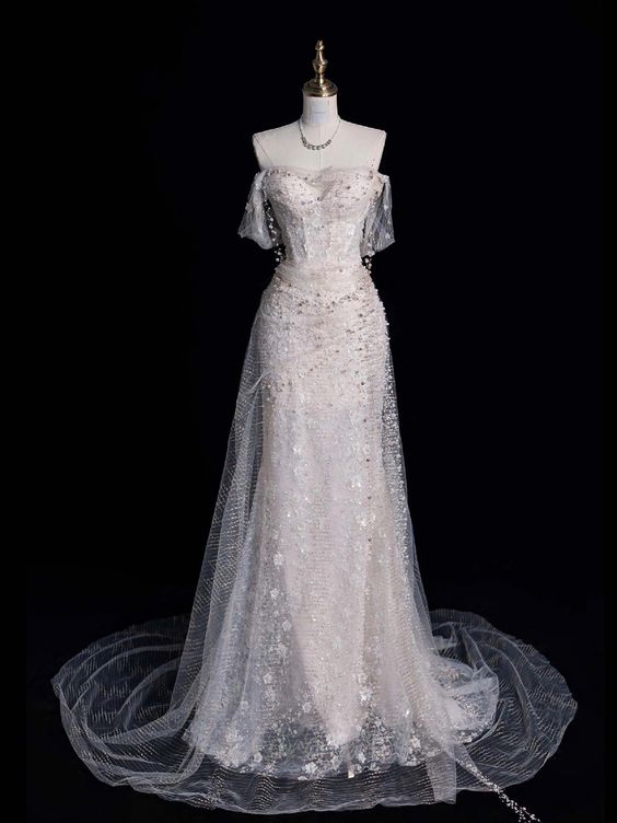 Vintage Mermaid Off The Shoulder Long White Tulle Wedding Dresses