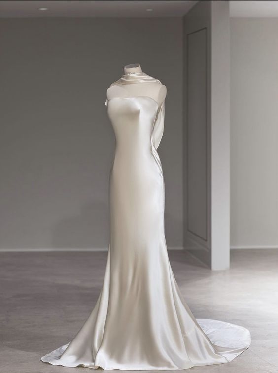 Vintage Mermaid Strapless Sleeveless Long Satin Wedding Dresses