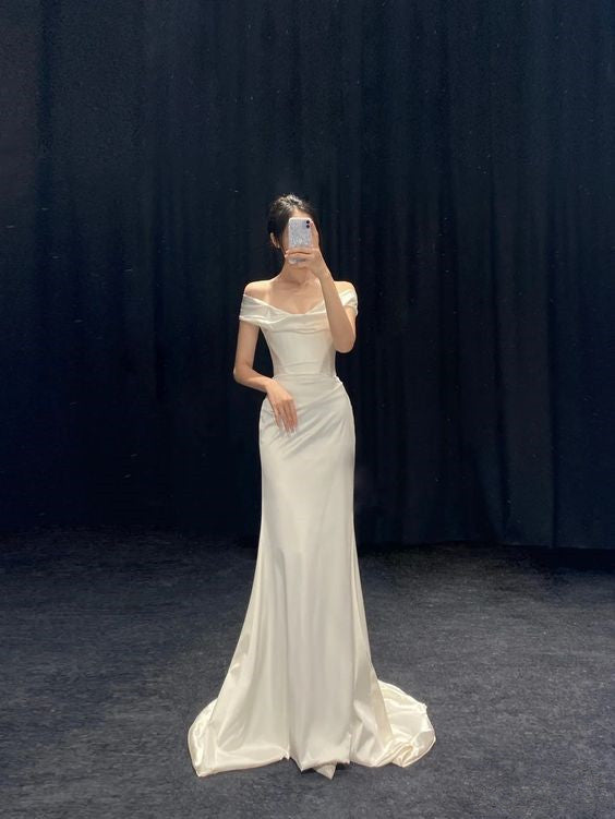 Chic Mermaid Off The Shoulder Short Sleeves Long Satin Wedding Dresses