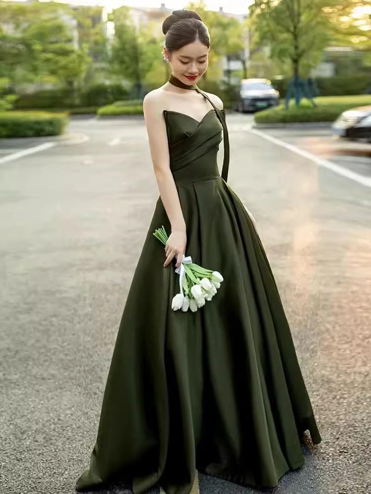 Sexy A line Sweetheart Satin Green Long Prom Dress