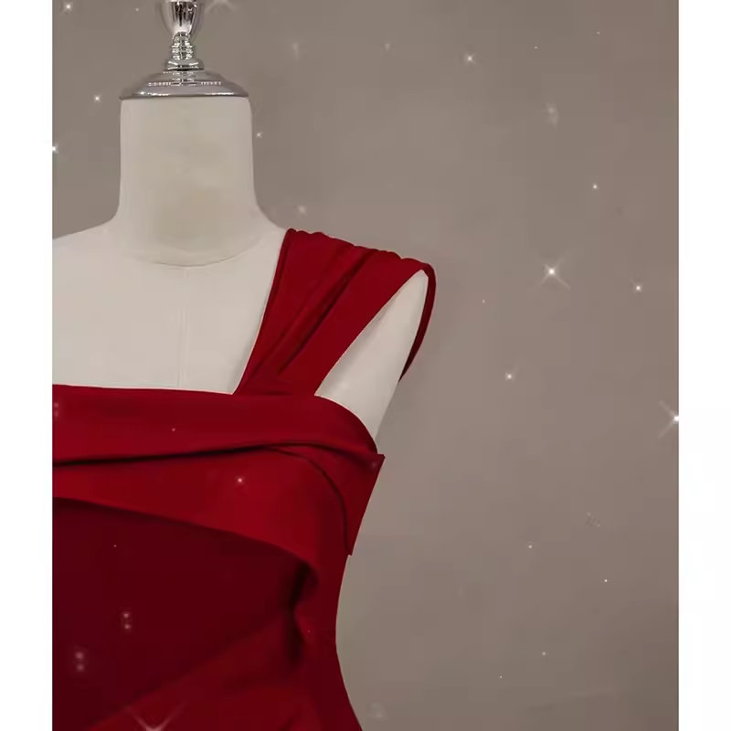 Sexy Mermaid Straps Satin Burgundy Long Prom Dresses