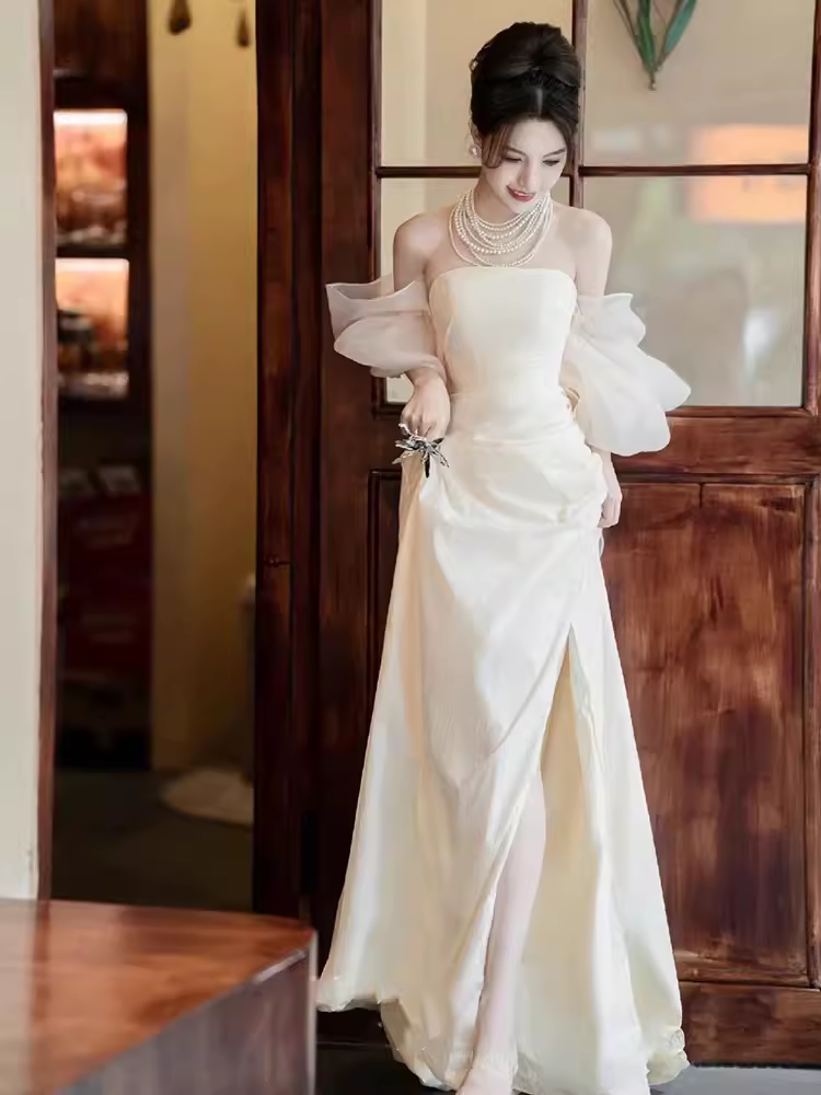 Fairytale Mermaid Off The Shoulder White Long Wedding Dresses