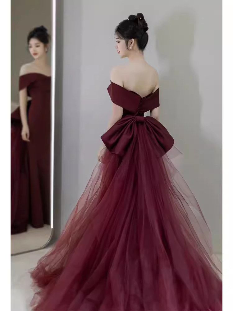 Sexy Mermaid Off The Shoulder Short Sleeves Burgundy Prom Dress Satin Birthday Outfits