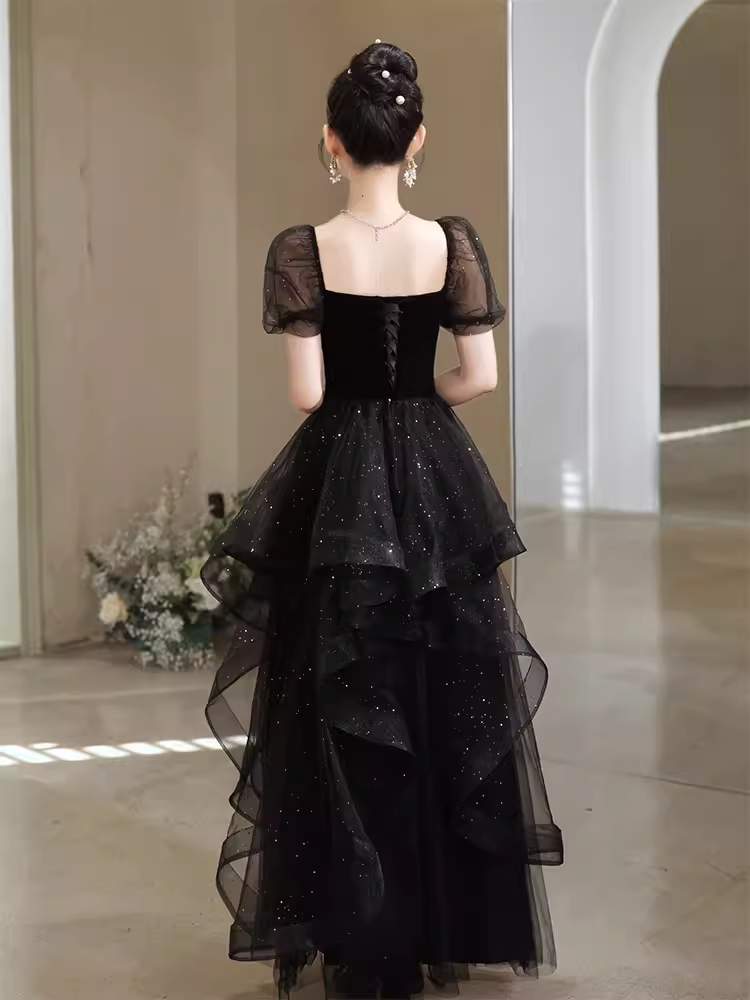 Sexy A Line Short Sleeves Black Prom Dress Tulle Birthday Outfits