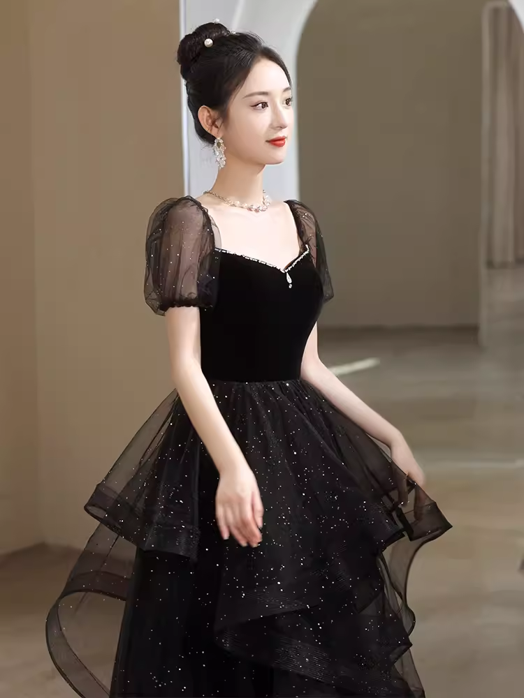 Sexy A Line Short Sleeves Black Prom Dress Tulle Birthday Outfits