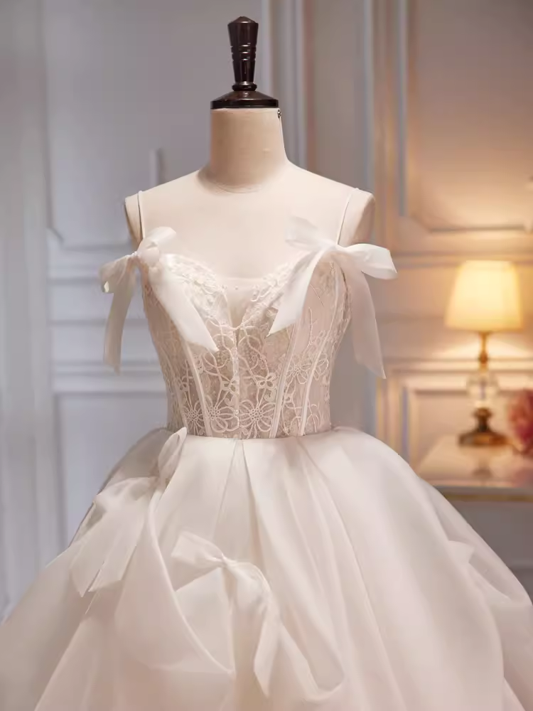 Modest Ball Gown Off The Shoulder Short Sleeves White Tulle Long Prom Dress