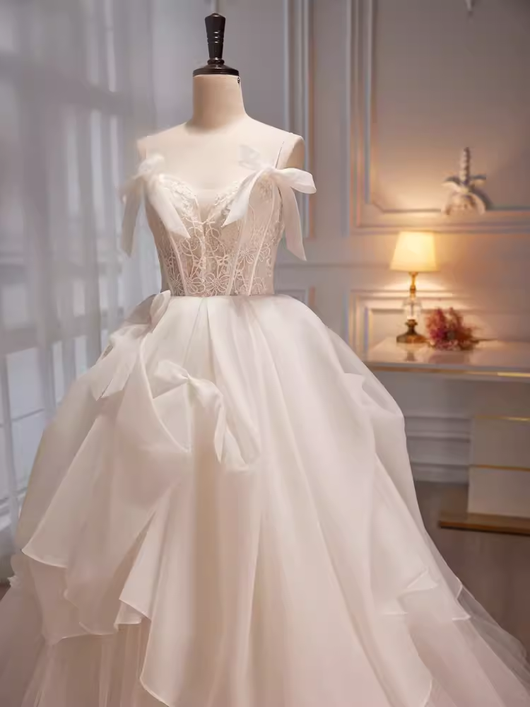 Modest Ball Gown Off The Shoulder Short Sleeves White Tulle Long Prom Dress