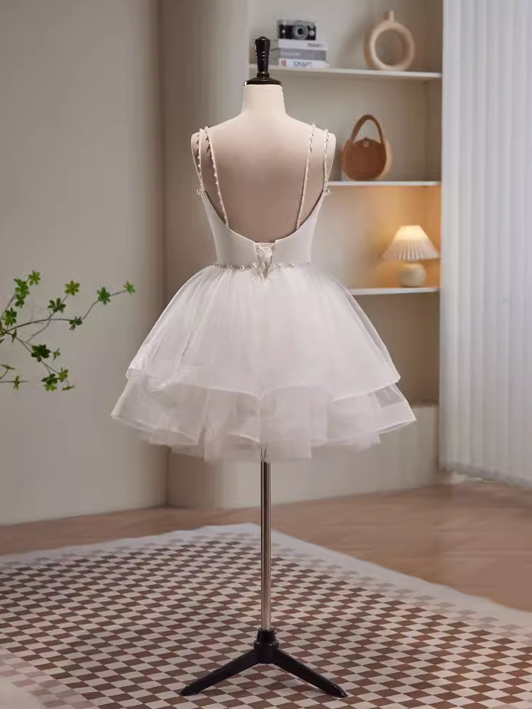 Modest Ball Gown Straps White Tulle Birthday Outfits Homecoming Dress