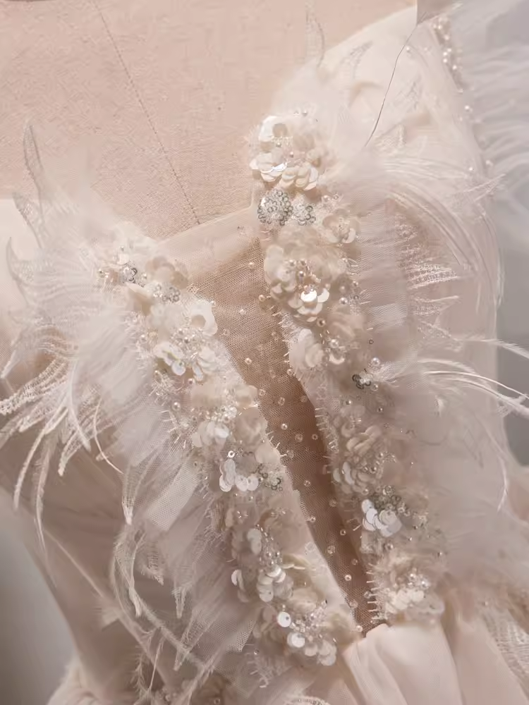 Modest Ball Gown Off The Shoulder White Tulle Birthday Outfits Homecoming Dress