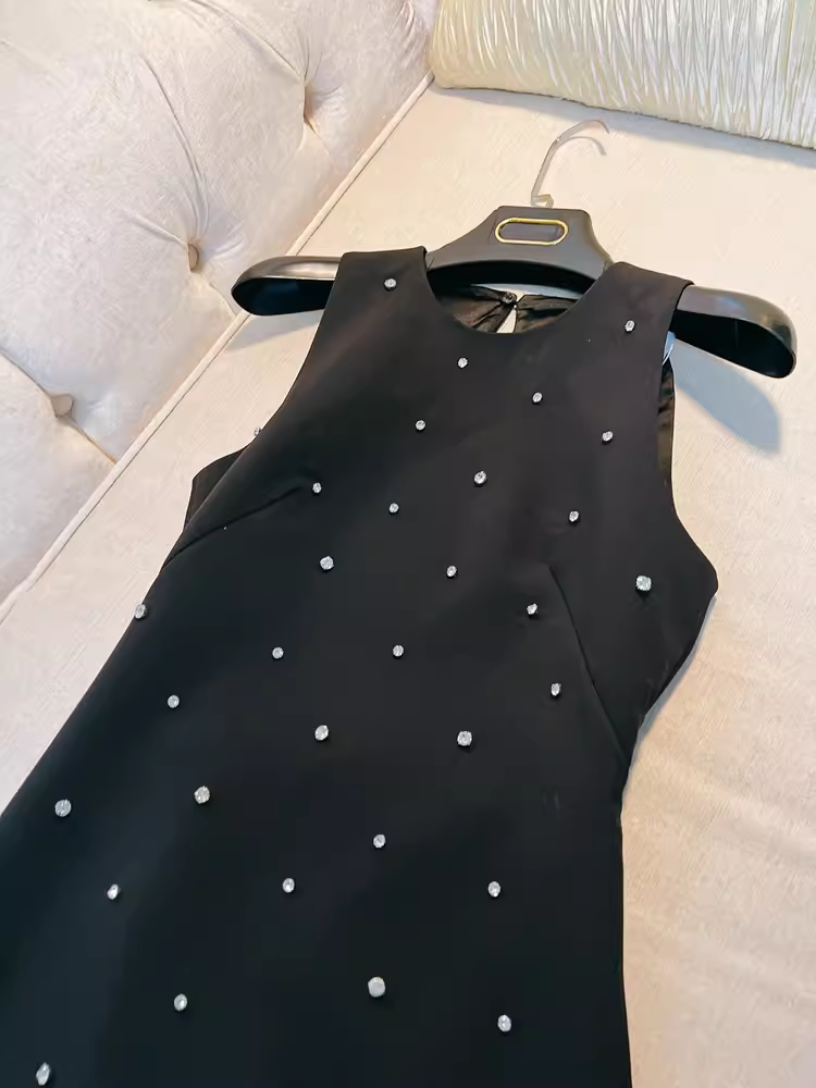 Modest A Line Scoop Black Homecoming Dress 21st Birthday Outfit