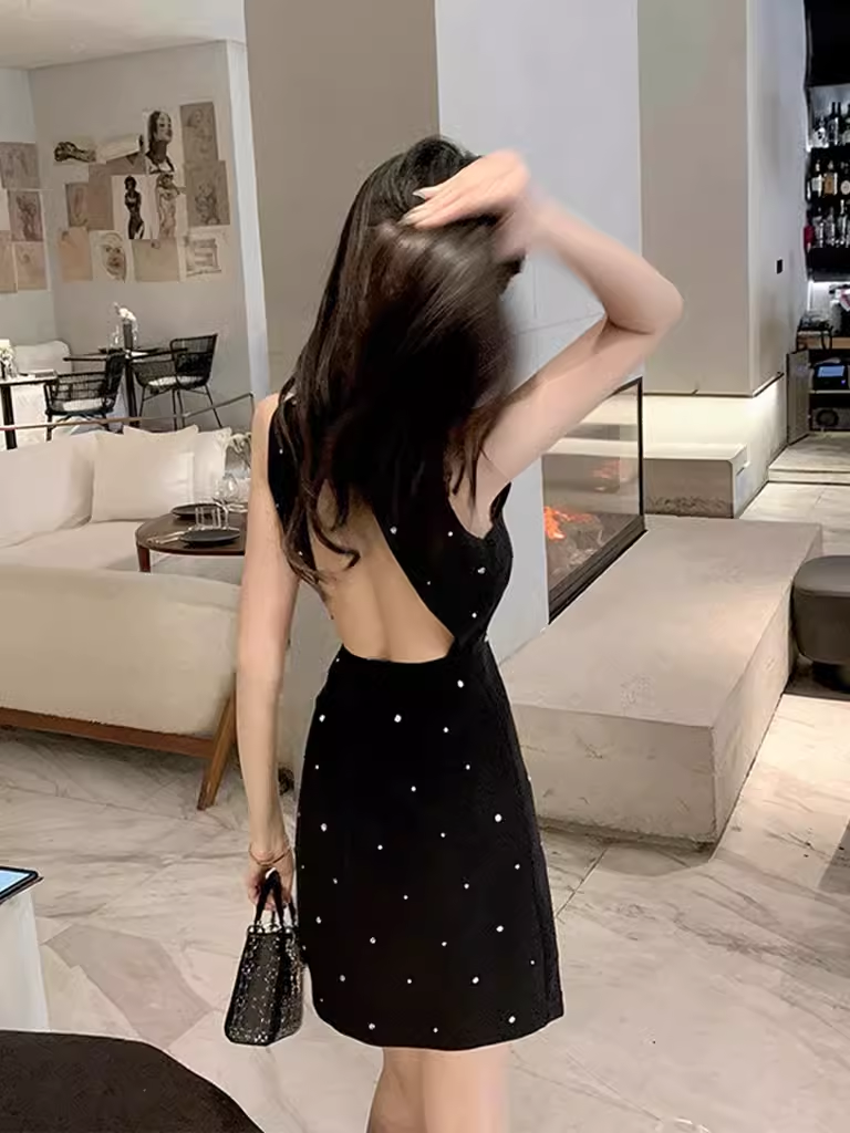 Modest A Line Scoop Black Homecoming Dress 21st Birthday Outfit