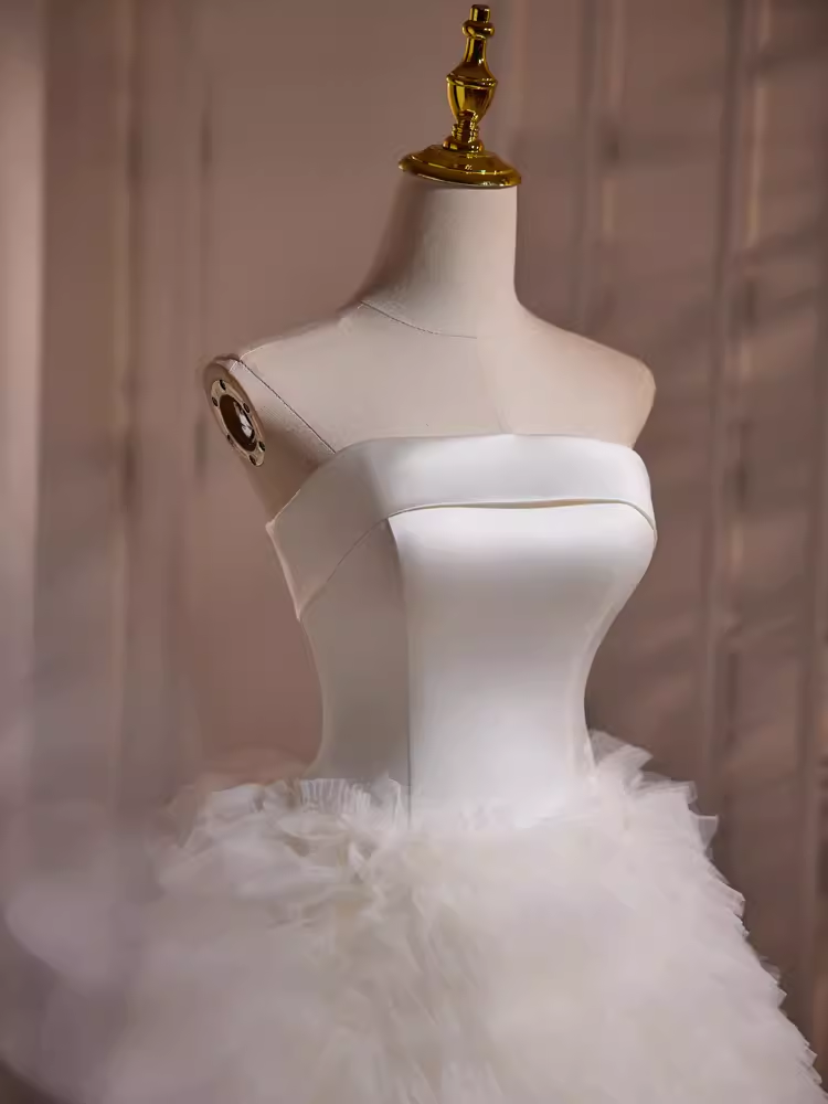 Ball Gown Strapless White Satin Homecoming Dress 18th Birthday Outfits