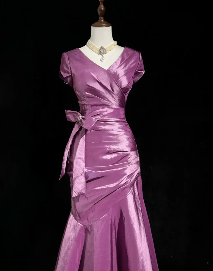 Elegant Purple V Neck Satin Pleated Mermaid Long Evening Dress Birthday Prom Dresses