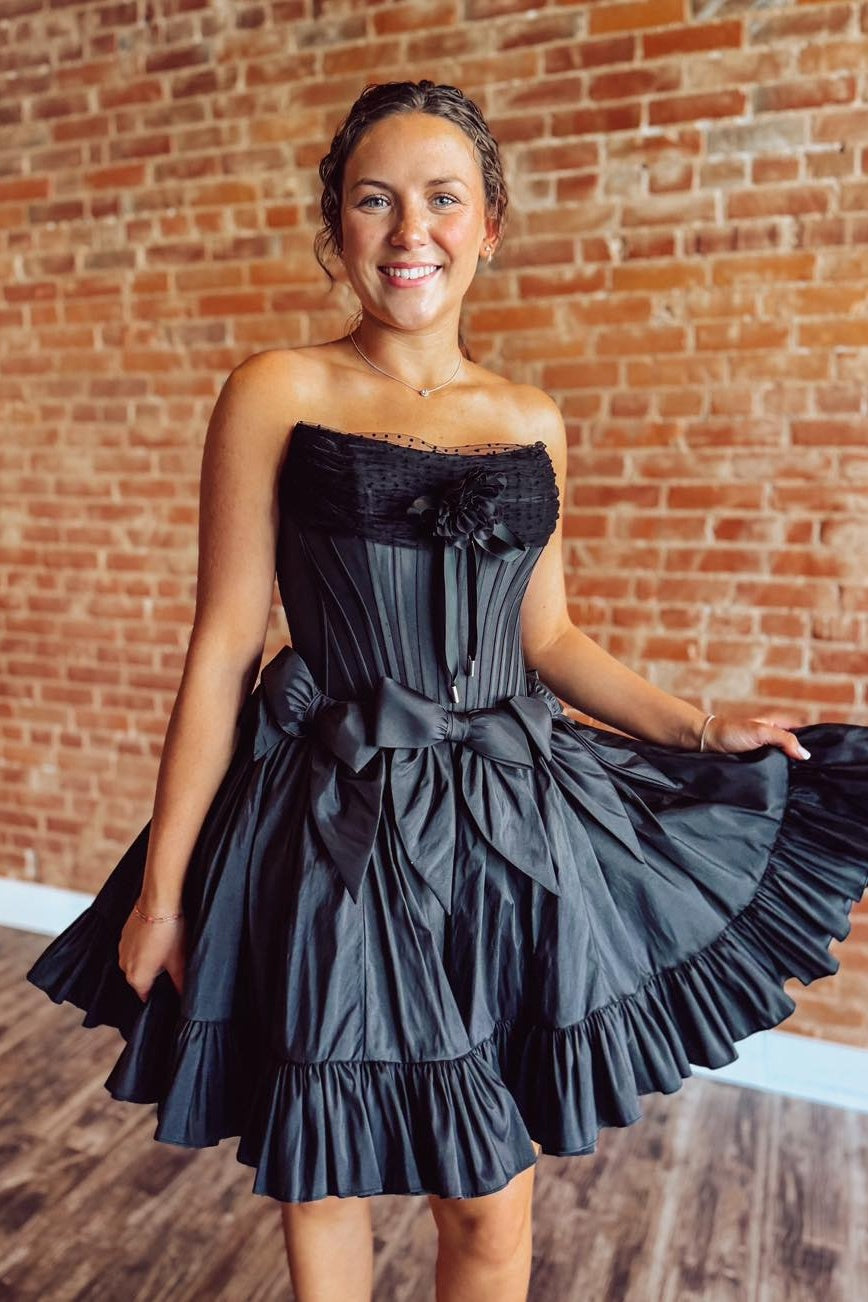 Cute A Line Strapless Pink Short Homecoming Dress with Bowknot Flowers