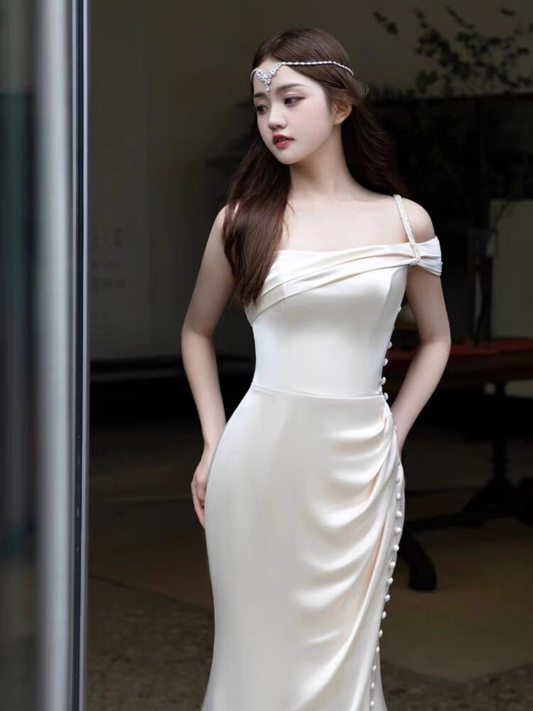 Vintage Mermaid Sleeveless Silk Satin Long Prom Dresses