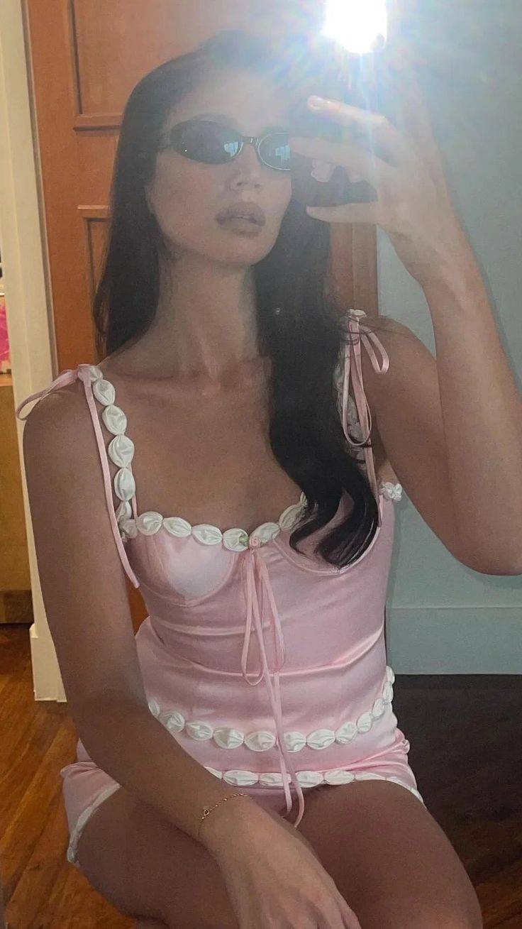 Cute Pink Spaghetti Straps Sweetheart Neck Sheath Birthday Outfits Short Graduation Homecoming Dress