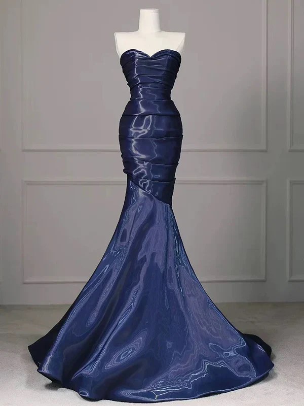 Gorgeous Strapless Navy Blue Evening Dress Ruched Mermaid Prom Party Dress