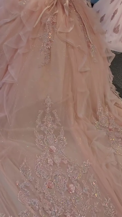 Charming Pink Off The Shoulder Tulle Sequin Appliques Princess Quinceanera Dress Sweet 17 Dress