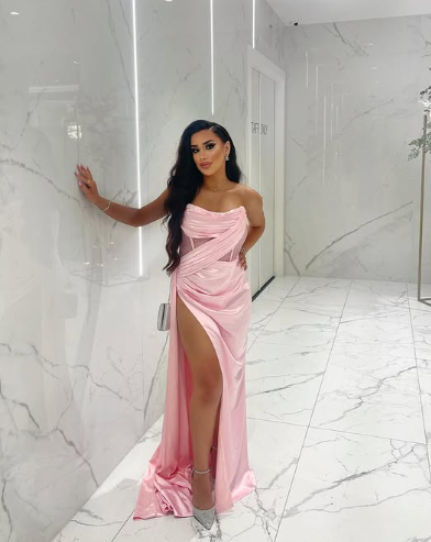 Sexy 17th Birthday Dress Strapless Mermaid Prom Dresses for Black Girls Thigh-High Slits Pleats Beading Birthday Outfits