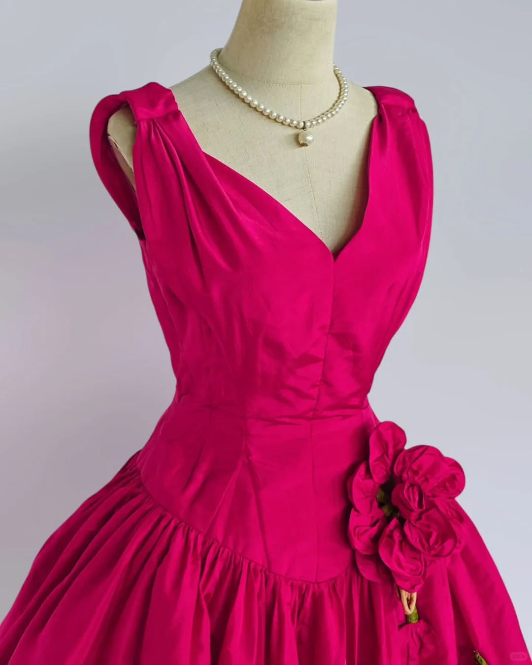 Vintage Hot Pink Satin A Line Graduation Homecoming Dress V Neck Short Party Dress With Flowers
