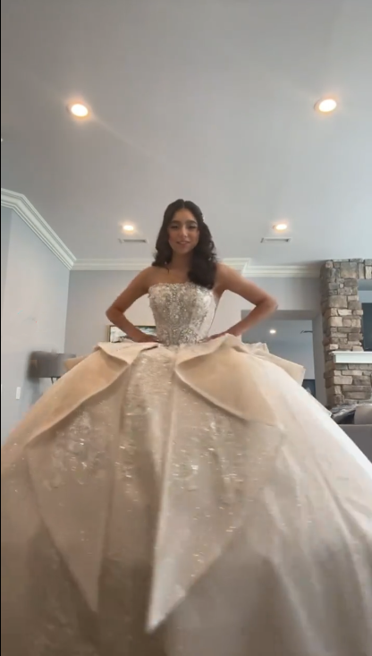 Gorgeous Strapless White Tulle Sequin Beaded Formal Long Wedding Dress