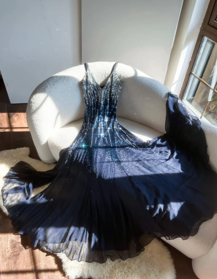 Glitter Navy Blue V Neck Chiffon Beaded Mermaid Long Evening Dress Spaghetti Straps Birthday Party Dress