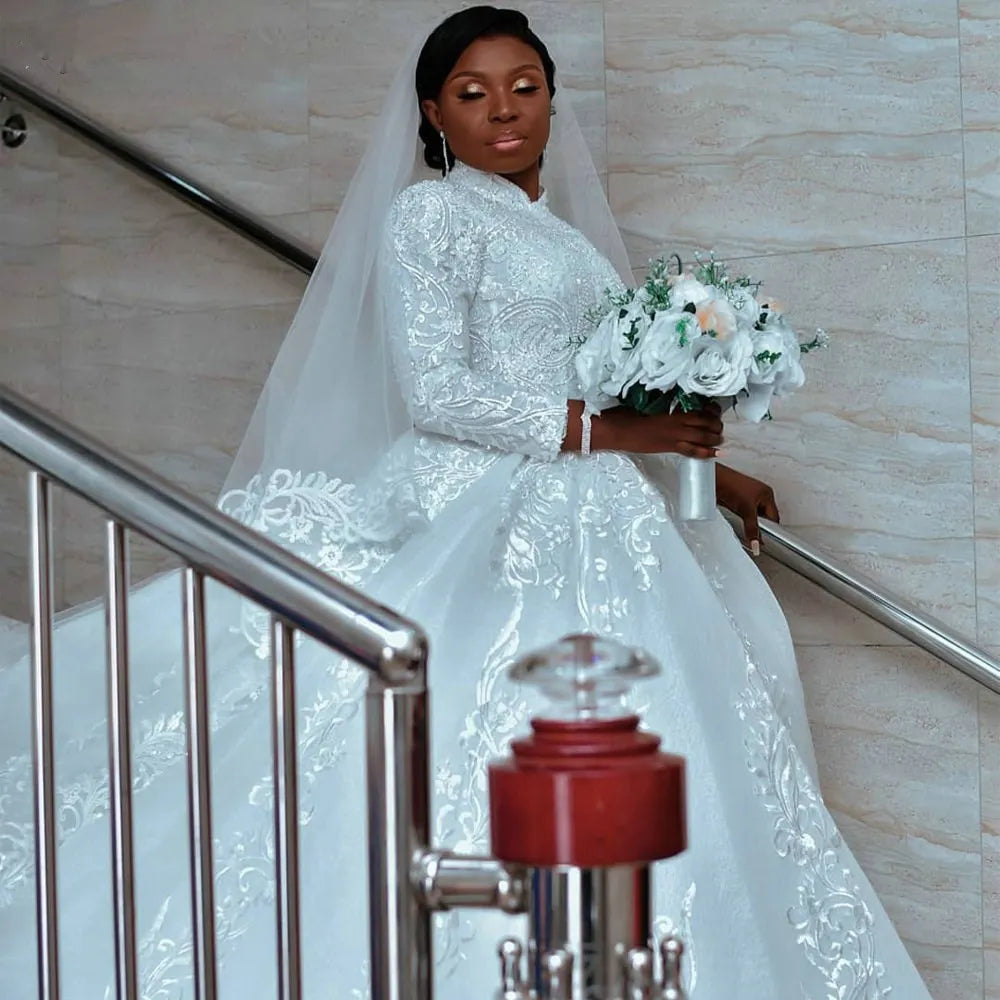 Customized Muslim Long sleeve Wedding Dress Ball Gown Tulle High Neck  Lace Appliques Africa Bridal Gown Robe De Mariage