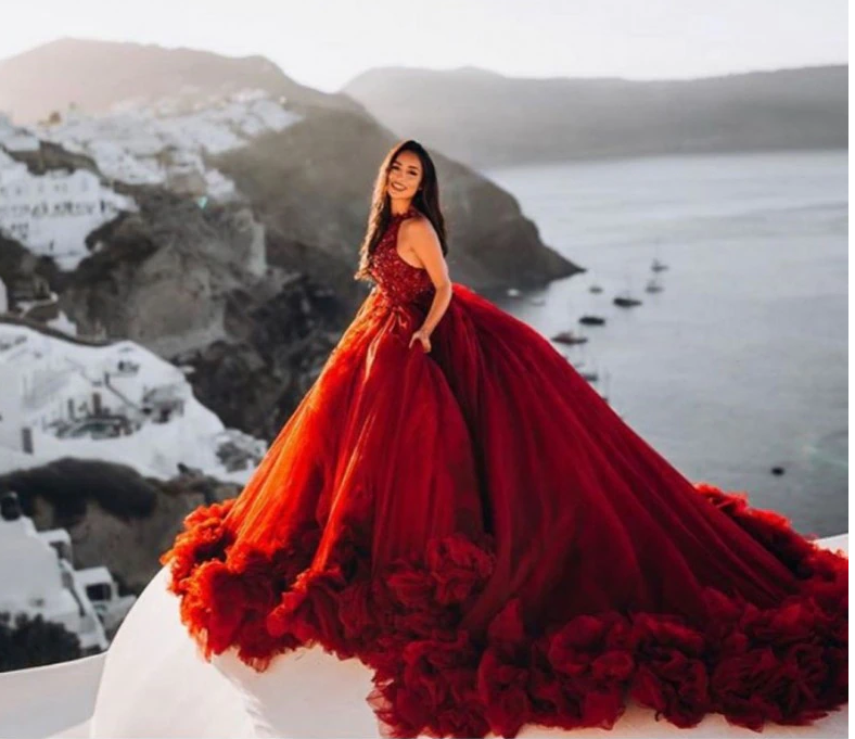 Luxury Burgundy Ball Gown Quinceanera Dress Crysatl Beaded Sweet 16 Dress Long Formal Prom Gowns
