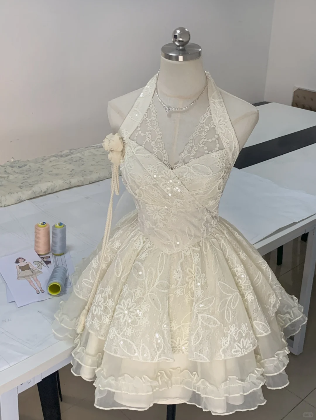 Beautiful Halter Off White Lace A Line Short Birthday Outfits Formal Homecoming Dress