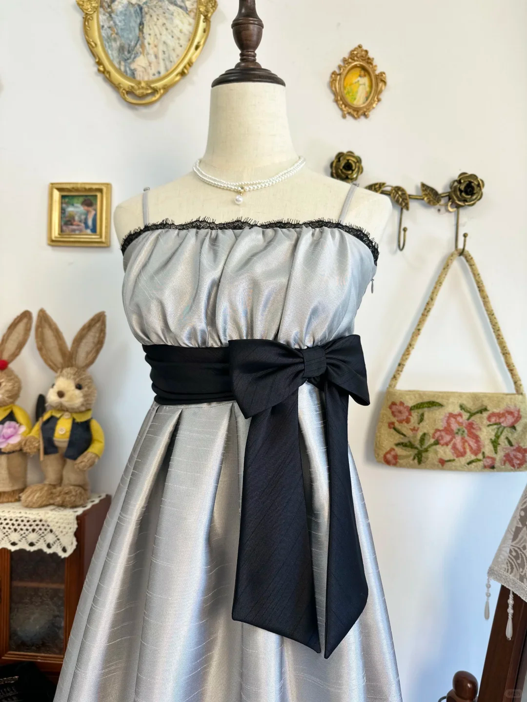 Vintage Silver Gray Satin A Line Short Prom Formal Graduation Homecoming Dress With Bow