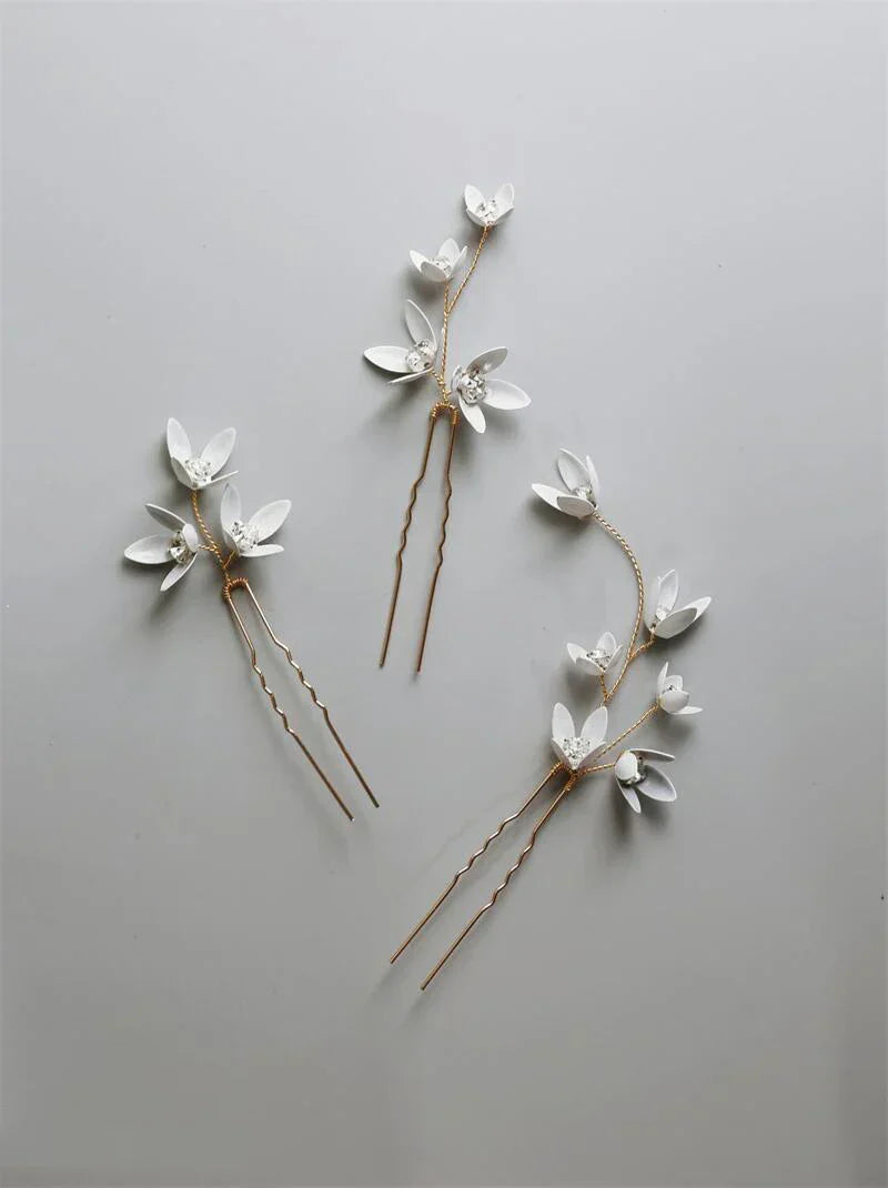 Rhinestones Crystal Hair Pin Clip White Flower Head Piece Women Brides Bridesmaids Hairpins Wedding Accessories Bridal Jewelry
