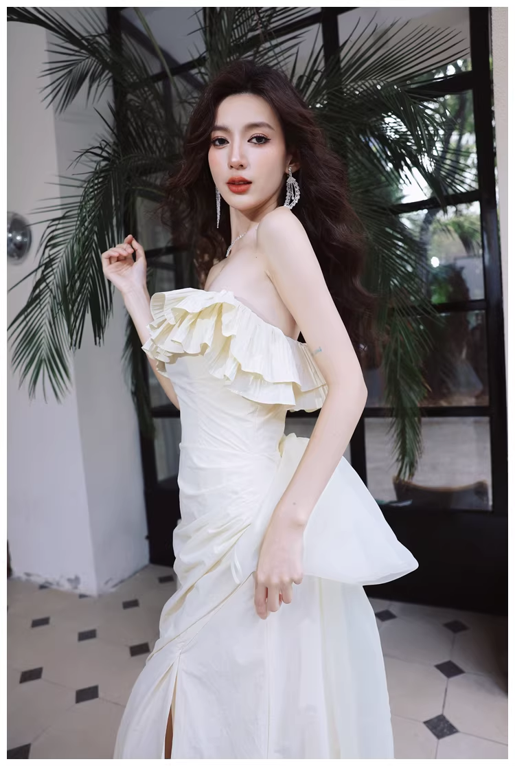 Elegant Beige Strapless Satin Pleated Mermaid Slit Long Evening Dress Birthday Party Dress With Bow