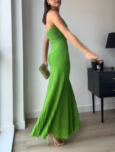 Sexy Green Strapless Satin Pleated Mermaid Long Wedding Guest Dress Birthday Prom Dress