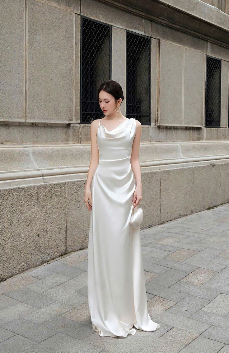 Elegant Burgundy Satin Long Bridesmaid Dress Formal Party Dress