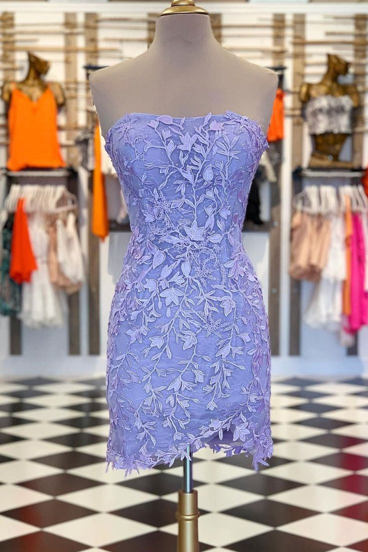 Pretty Strapless Yellow Tulle Lace Appliques Sheath Cocktail Dress Short Formal Graduation Homecoming Dress