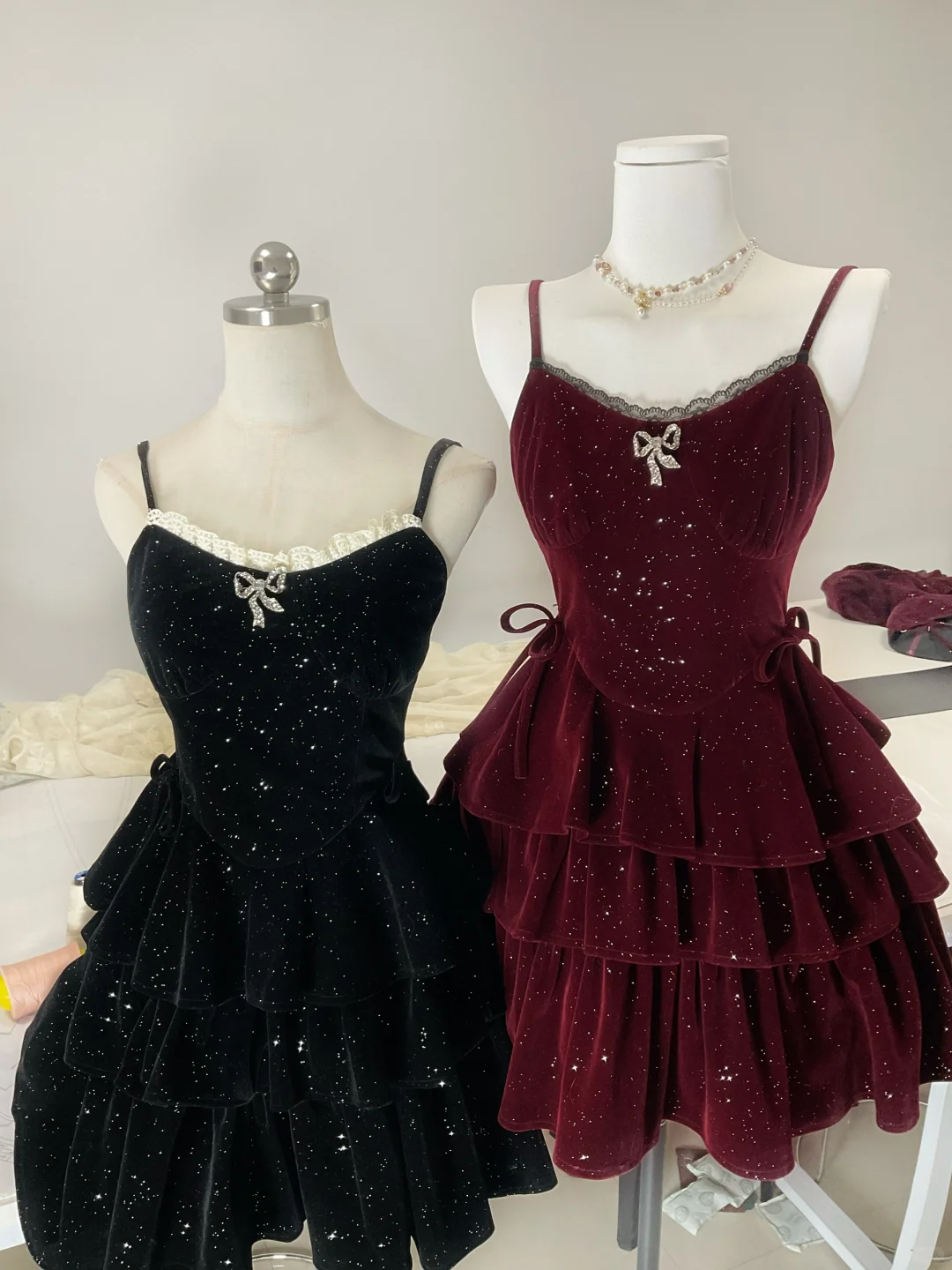 Beautiful Spaghetti Straps Velvet Sequin A Line Layered Short Birthday Outfits Formal Graduation Homecoming Dress