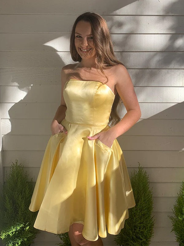 A-Line/Princess Strapless Satin Sleeveless Short Homecoming Dresses