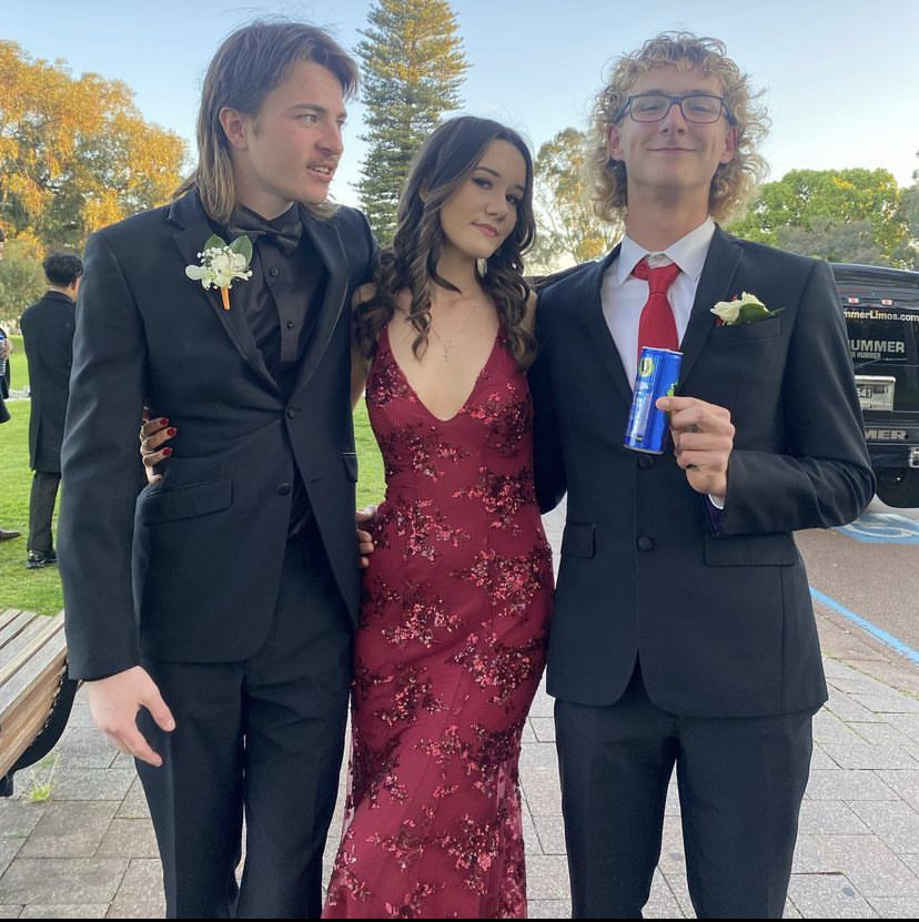 Charming Burgundy Mermaid Long Evening Prom Dresses