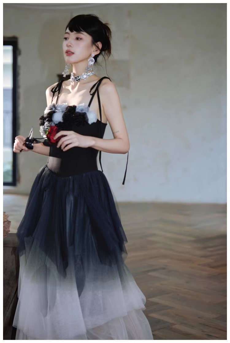 Elegant Spaghetti Straps Ombre Black Tulle Layered A Line Long Party Dress Evening Dress
