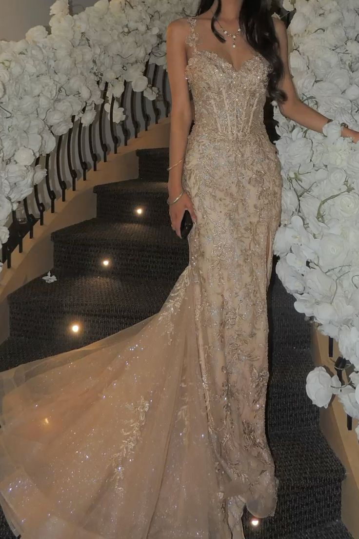 Charming Spaghetti Straps Champagne Tulle Sequin Mermaid Long Evening Dress Formal Birthday Party Dress