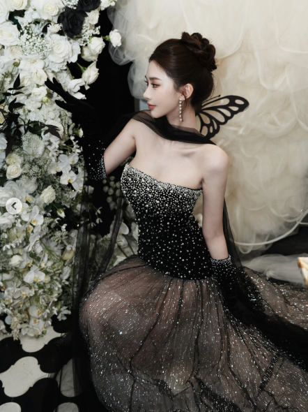 Gorgeous Black Strapless Tulle Beaded Mermaid Evening Dress Long Prom Dresses