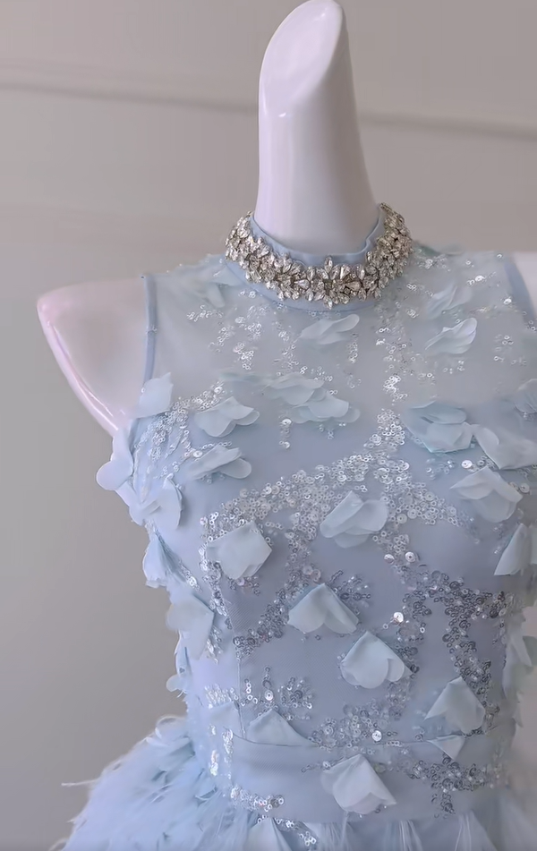 Cute Sky Blue Sleeveless Sequin Feathers Sheath Homecoming Dress Birthday Outfits