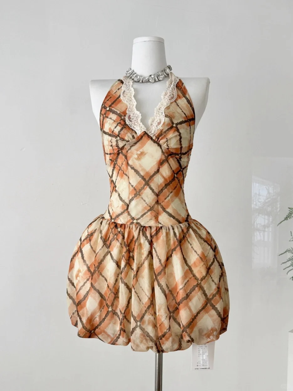 Vintage Halter Lace Neckline Vacation Dress Short Birthday Dress
