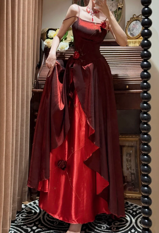 Vintage Spaghetti Straps Satin Beaded A Line Long Wedding Guest Dress Burgundy Birthday Party Dress With 3D Flowers